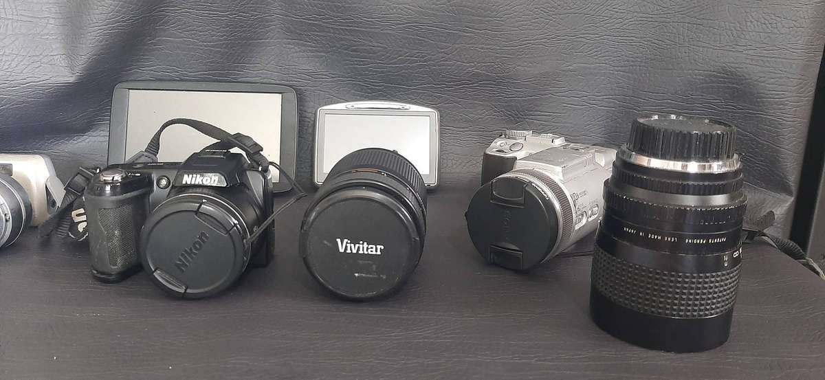 Vintage Tech Joblot: Cameras, Lenses & GPS Devices