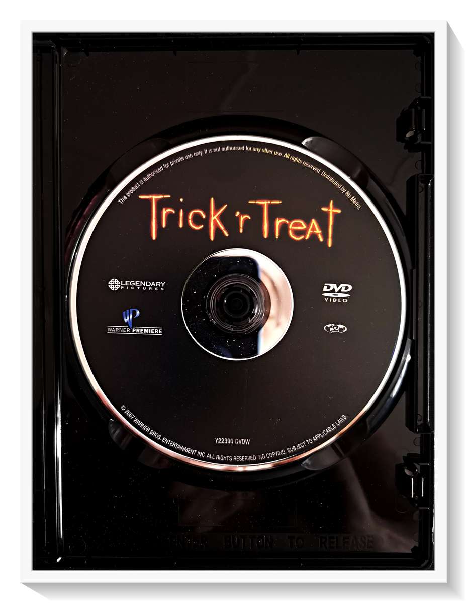 Trick n' Treat - Horror Halloween Anthology - DVD - 2-16V - Disc & Casing in Excellent Condition **