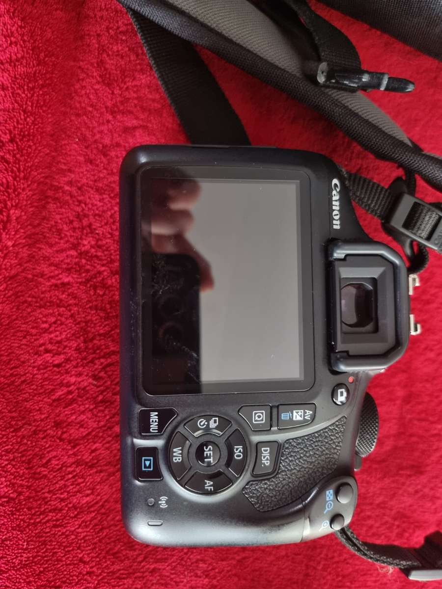 Canon 1300D EOS camera, lenses and bag