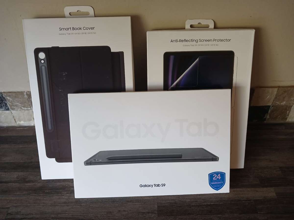 Samsung Galaxy Tab S9 (X710) 11" Wi-Fi Only 128GB Tablet + Screen Protector + Book Cover + Pen