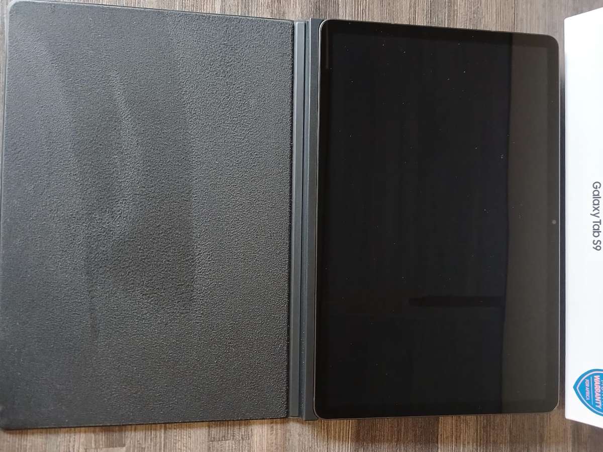 Samsung Galaxy Tab S9 (X710) 11" Wi-Fi Only 128GB Tablet + Screen Protector + Book Cover + Pen