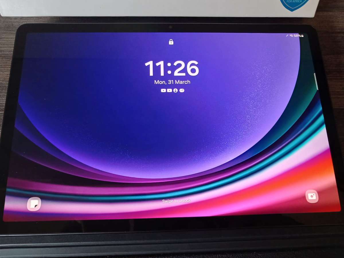 Samsung Galaxy Tab S9 (X710) 11" Wi-Fi Only 128GB Tablet + Screen Protector + Book Cover + Pen