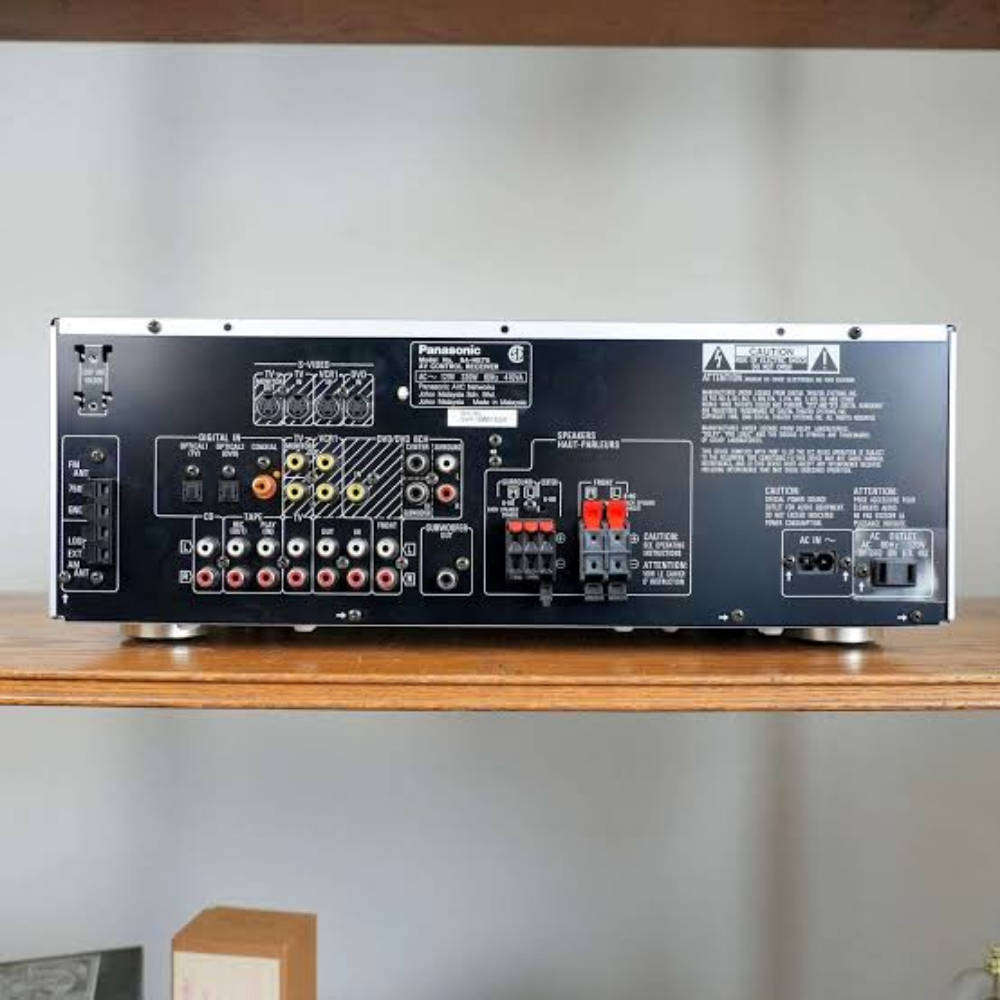 HOME THEATER AMP AND SPEAKERS