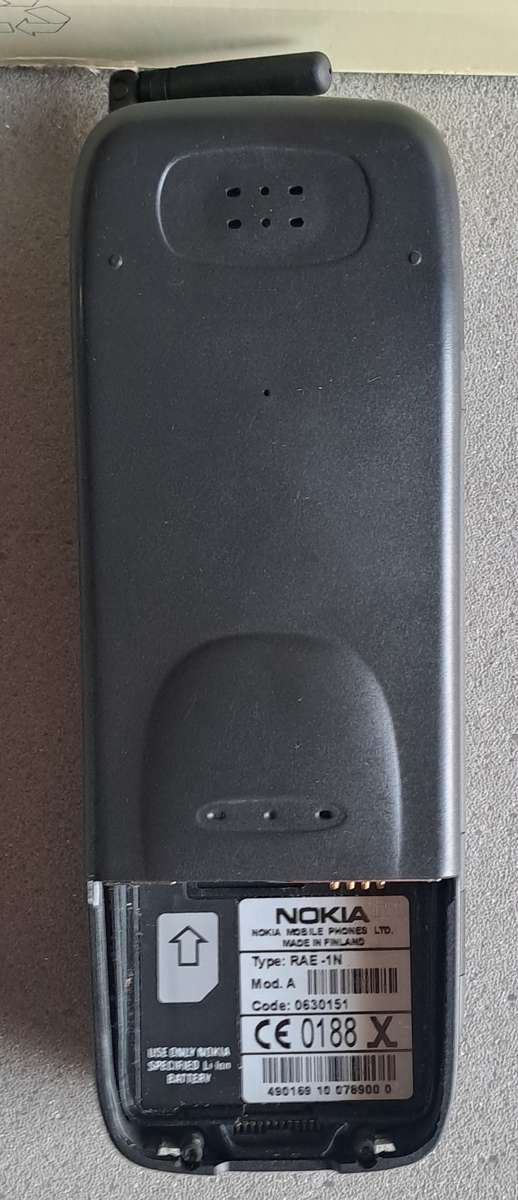 Vintage Nokia 9000i