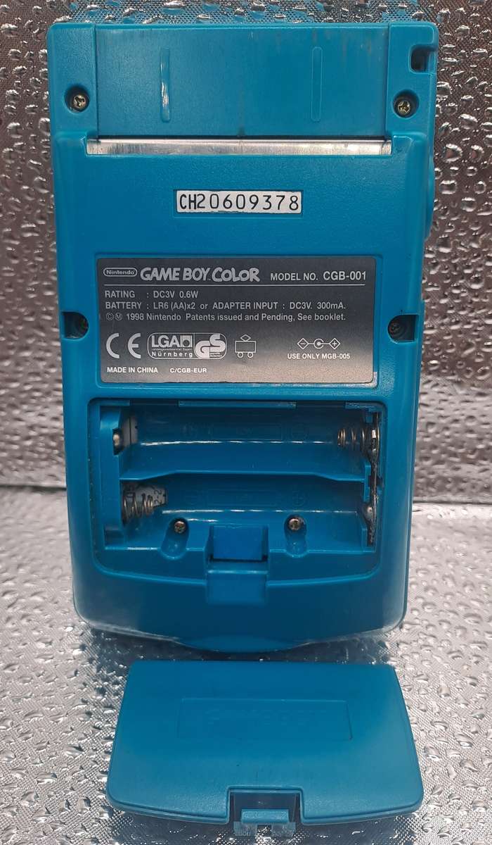 Nintendo Gameboy color + MIB2 game.