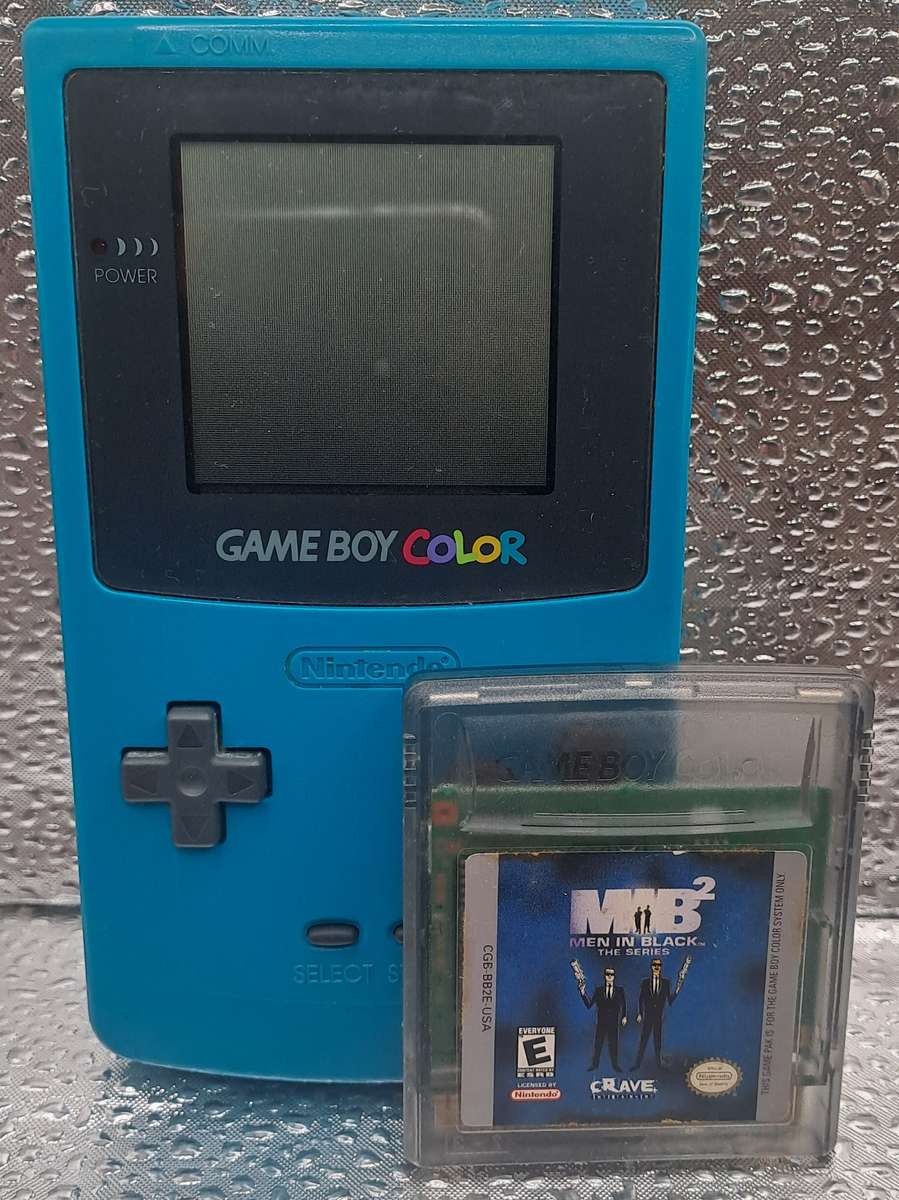 Nintendo Gameboy color + MIB2 game.