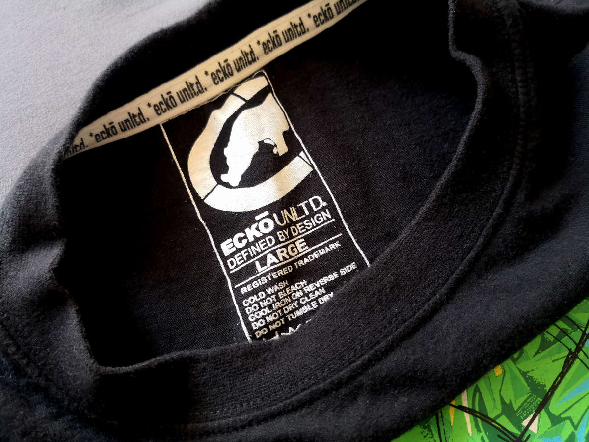 Men's ECKO UNLIMITED Graphic T-shirt - L