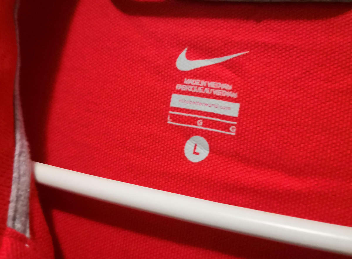 Men's NIKE Golfer - L