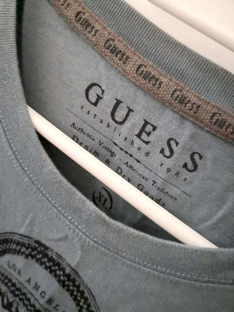 Men's GUESS Graphic T-Shirt - XL