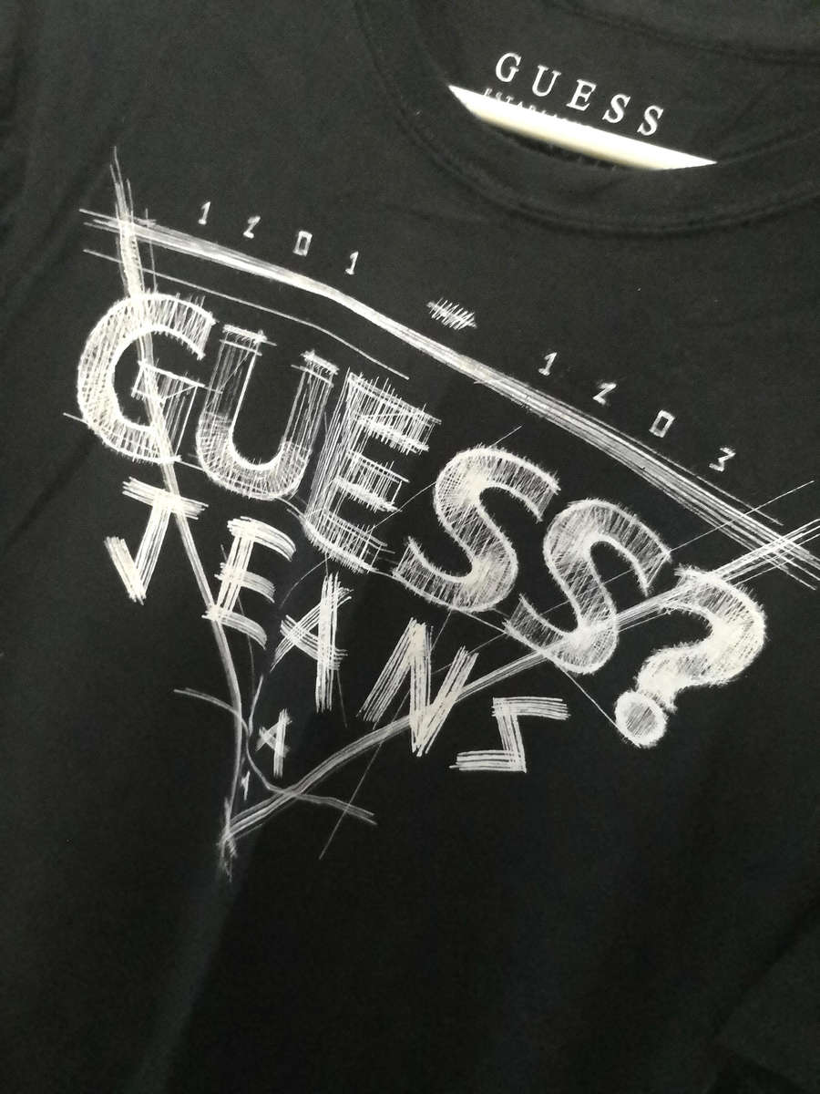 Men's GUESS Graphic T-Shirt - XL