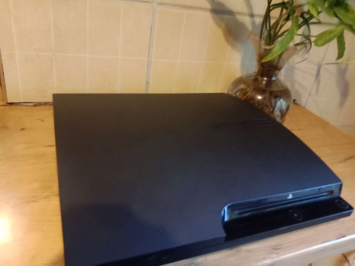 PS3 slim 320gb for parts/repair
