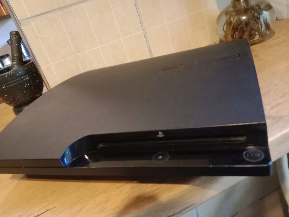 PS3 slim 320gb for parts/repair