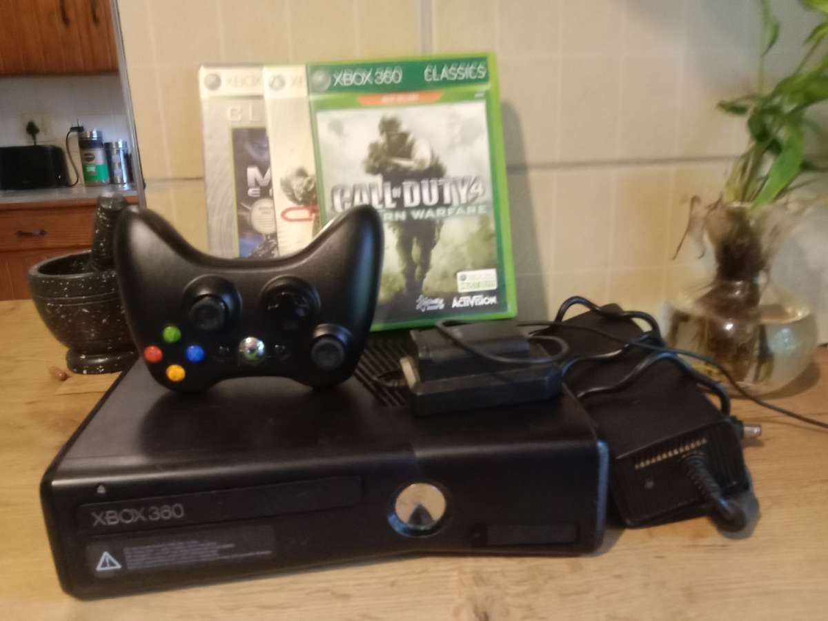 Xbox 360s 250gb bundle