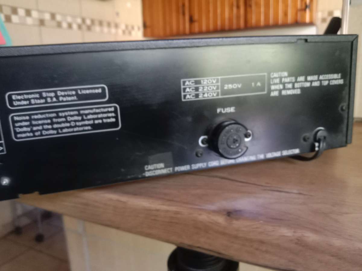 Vintage Pioneer cassette deck CT F550