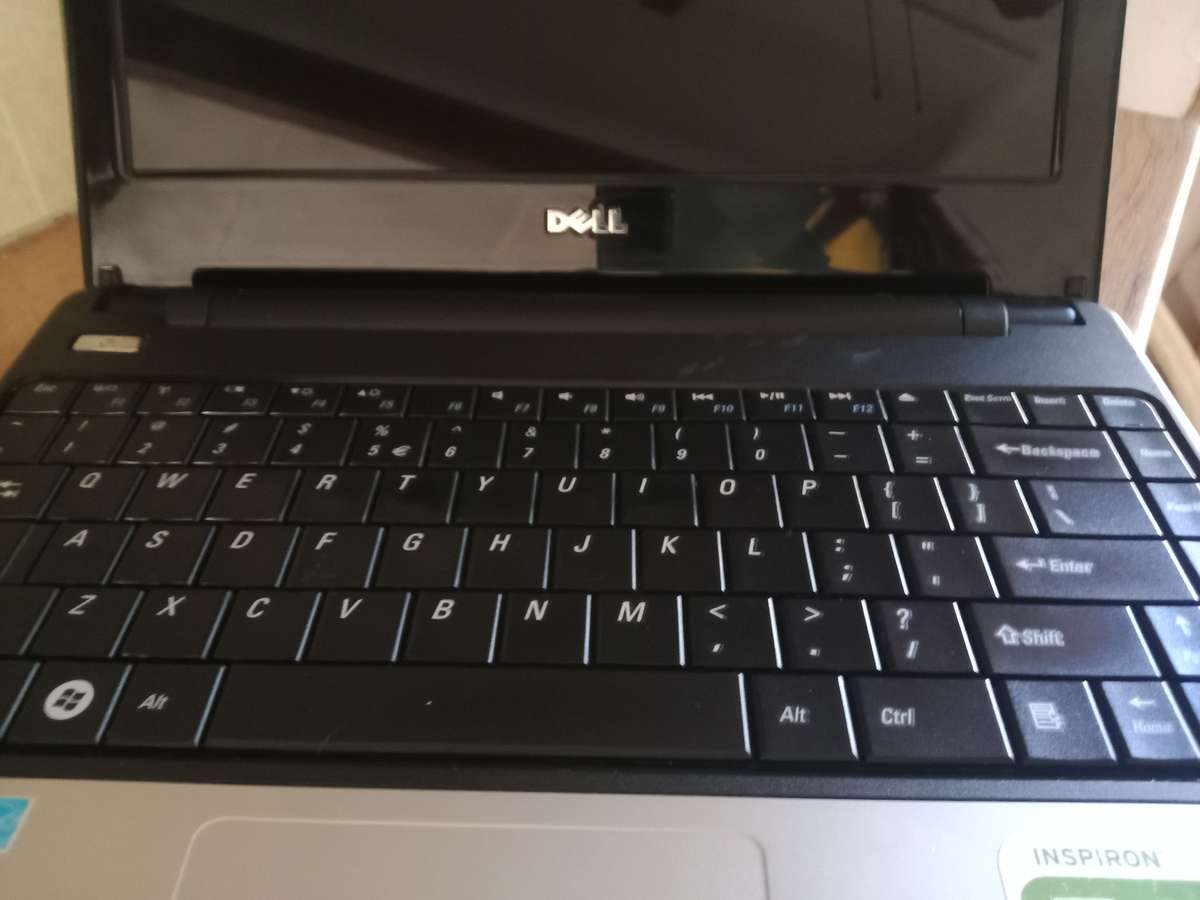 Dell Inspiron 1110 mini laptop
