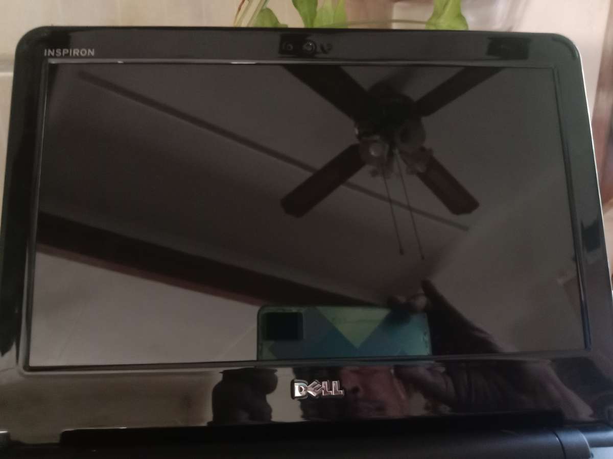 Dell Inspiron 1110 mini laptop