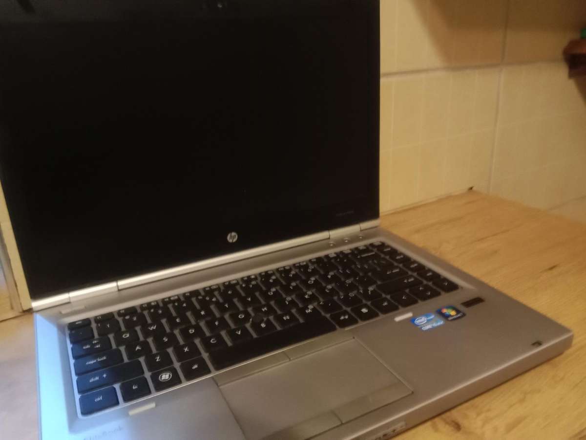 HP EliteBook 8460p Laptop