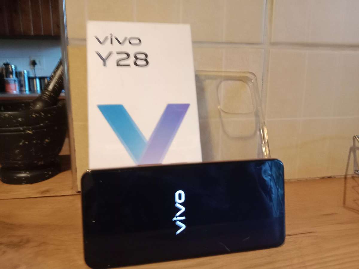 Vivo y28