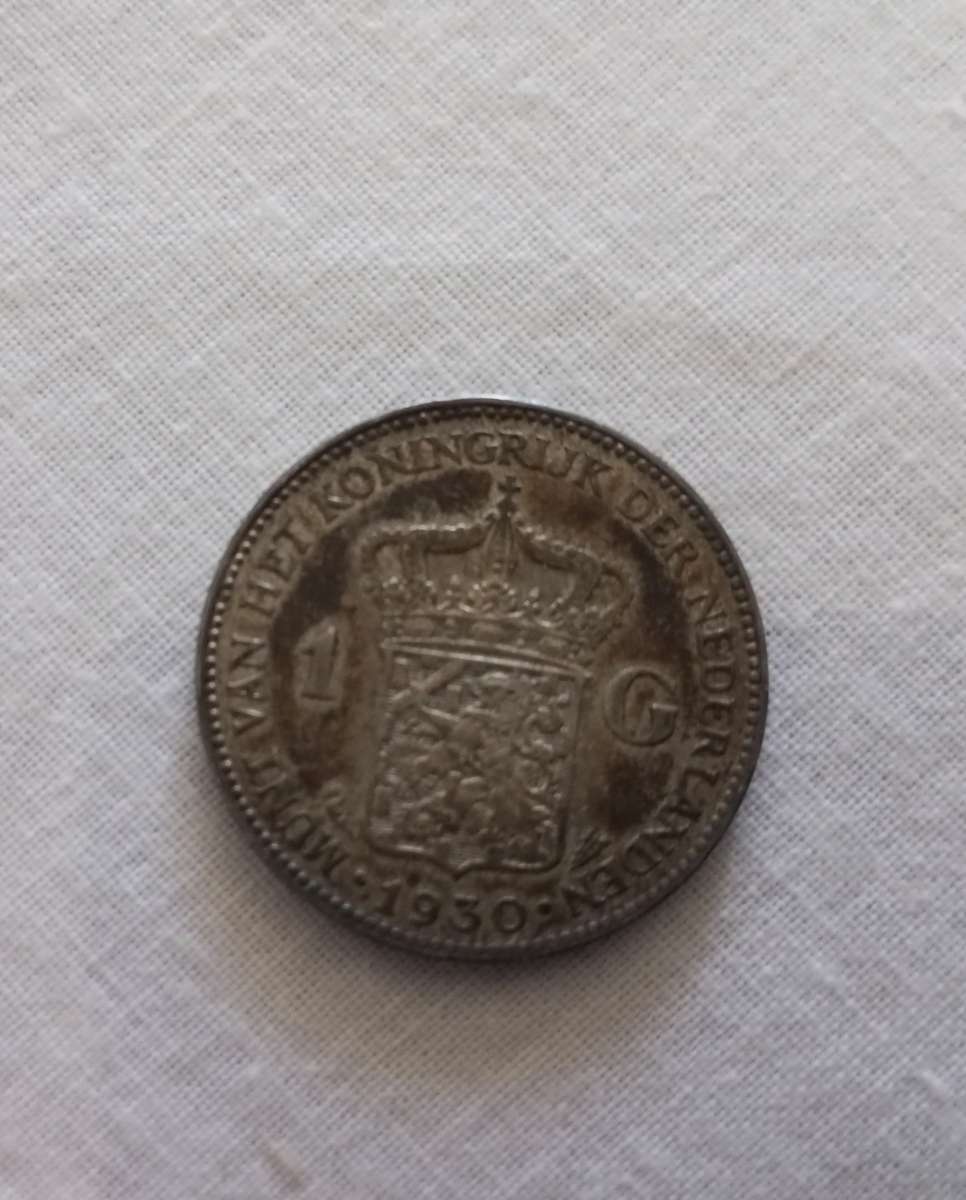 A Dutch 1 Guilden silver 1930