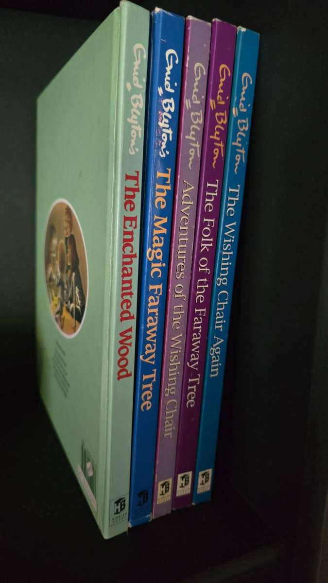Enid Blyton - The Magic Faraway Tree Collection