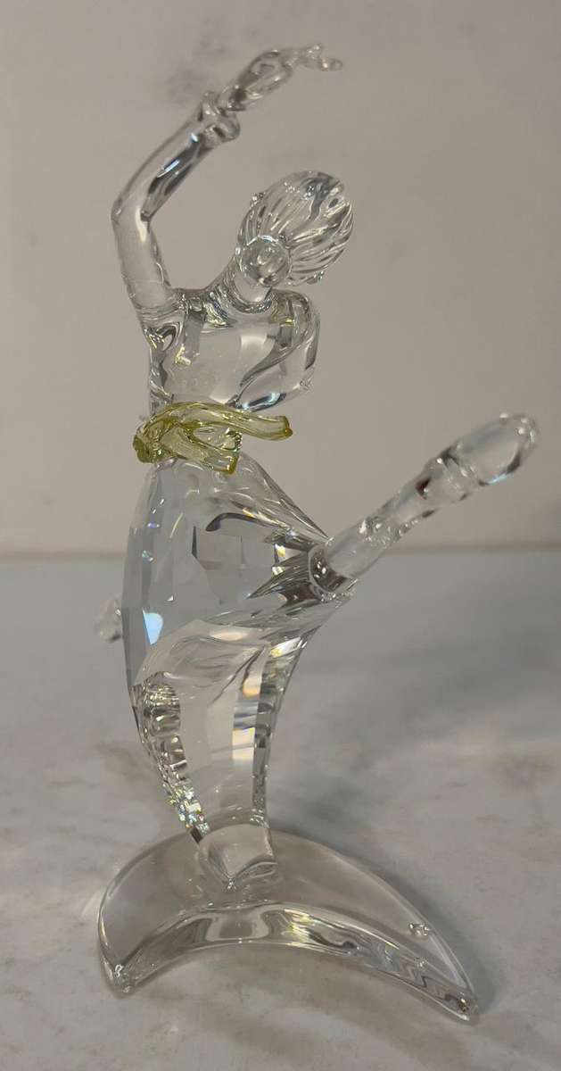Swarovski Crystal Magic Of Dance Anna Club Piece 2004