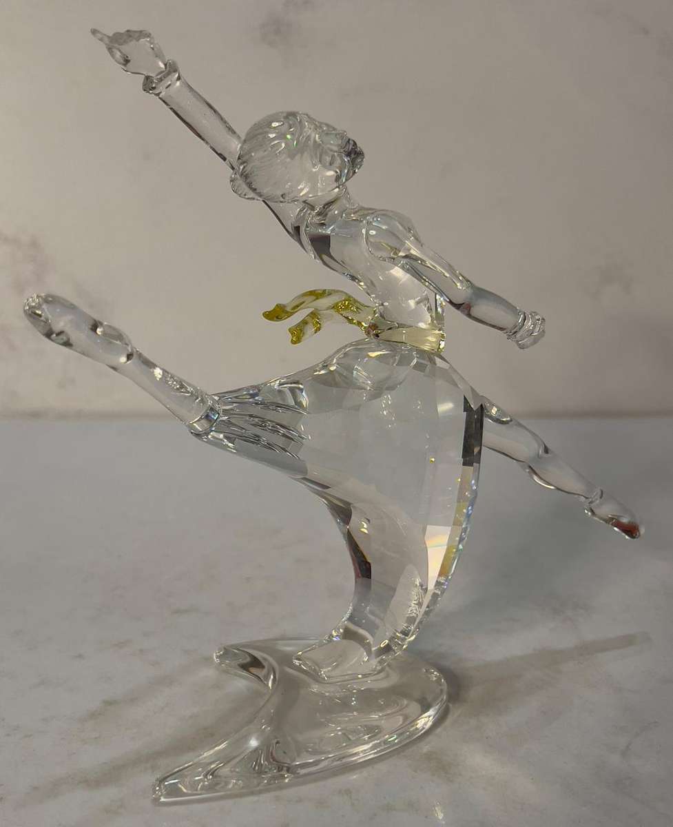 Swarovski Crystal Magic Of Dance Anna Club Piece 2004