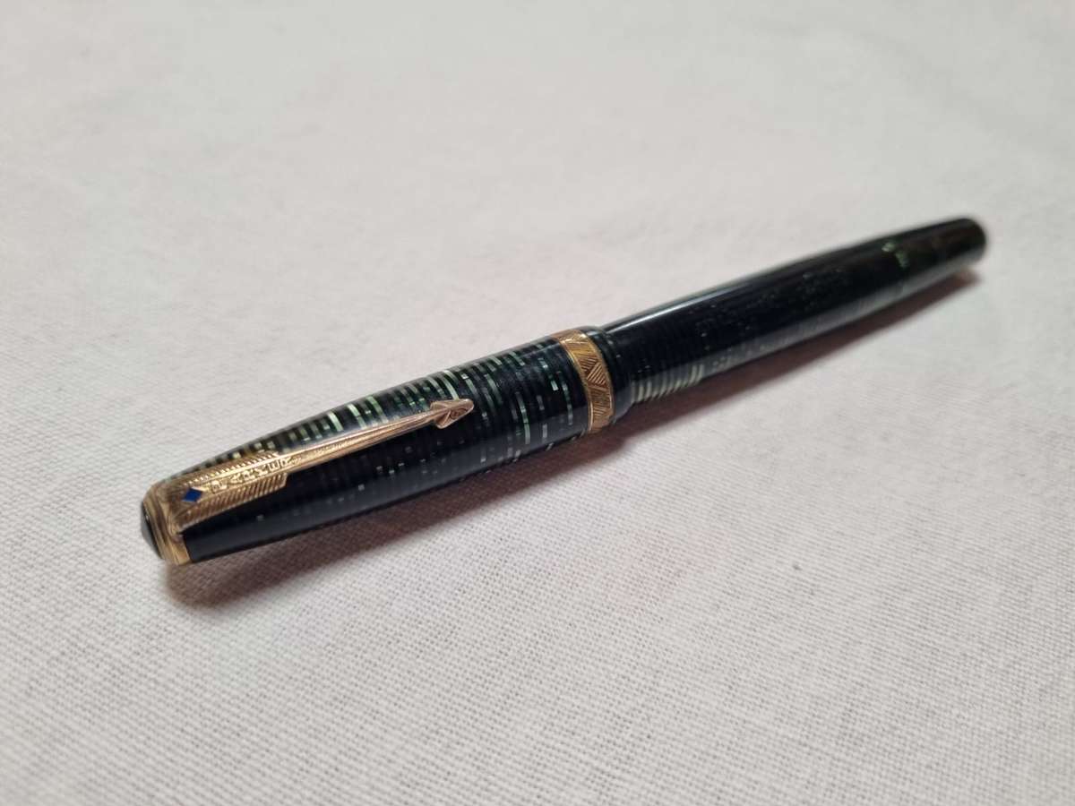 Parker Vacumatic Major Fountain Pen - 1944, Green Pearl