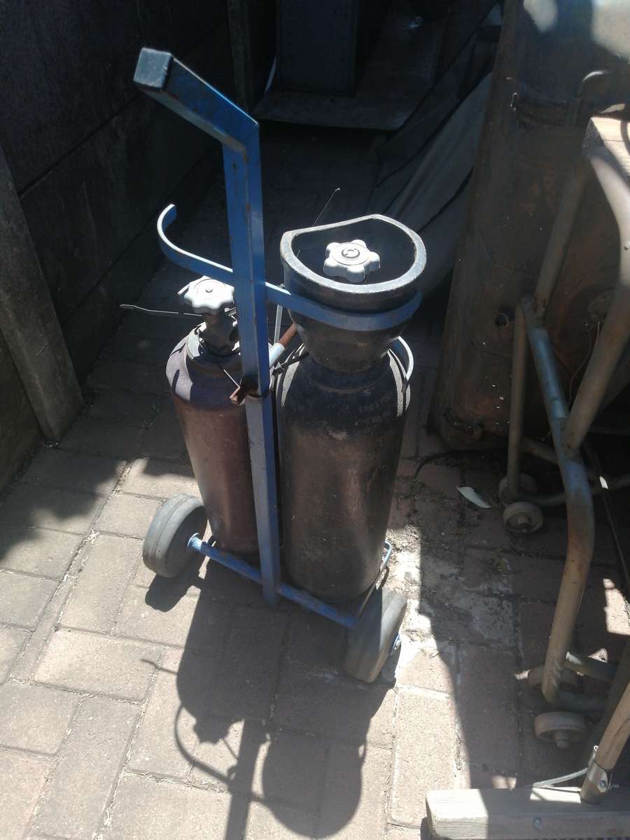 Cylinders Welding Gas