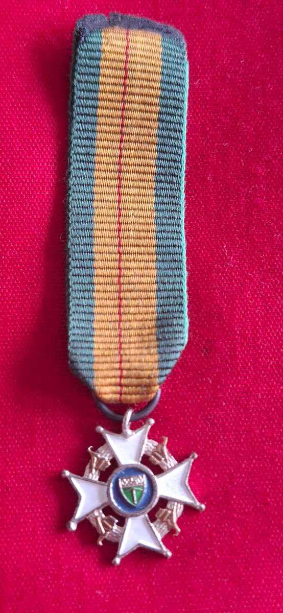 RHODESIA - MEMBER OF THE LEGION OF MERIT (MLM) MINIATURE MEDAL - MIL DIV (8828)