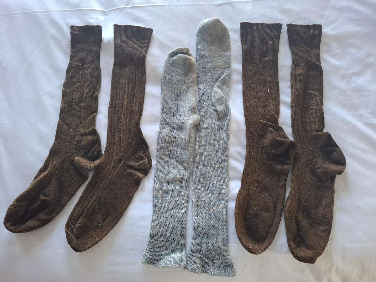 RHODESIAN ARMY  - PAIRS OF SOCKS - 2 X BROWN, 1 X GREY - SOME HOLES - SEE PICS  (109)