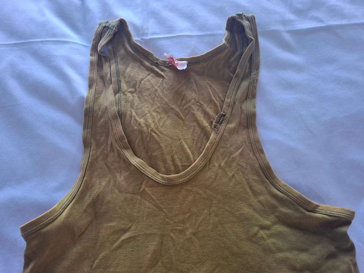 RHODESIAN ARMY  - PT VEST - MADE MONOGRAM - SIZE M - SEEN SOME USE ! (112)