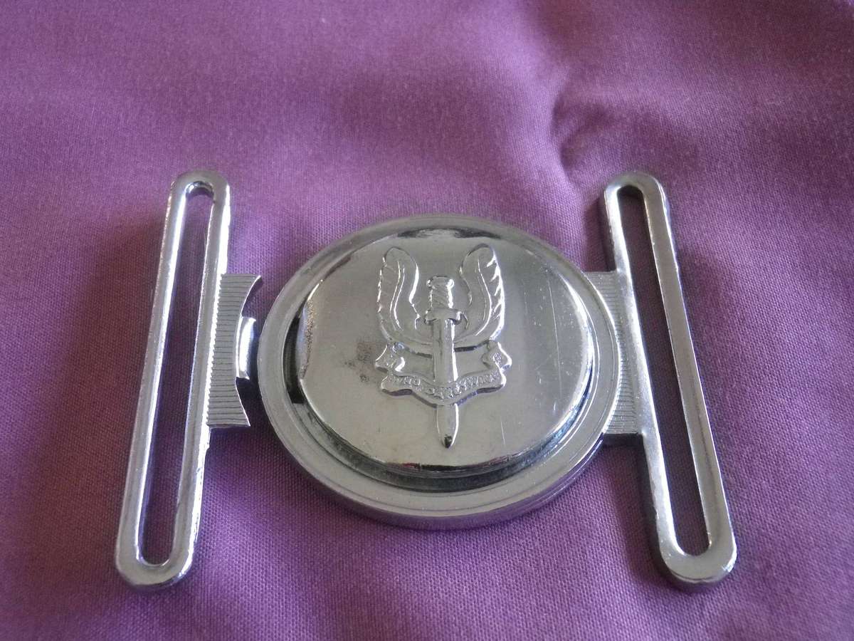 RHODESIAN SAS STABLE BELT BUCKLE - 1ST REUTELER ISSUE WHICH HAD NO STAMP   (471)