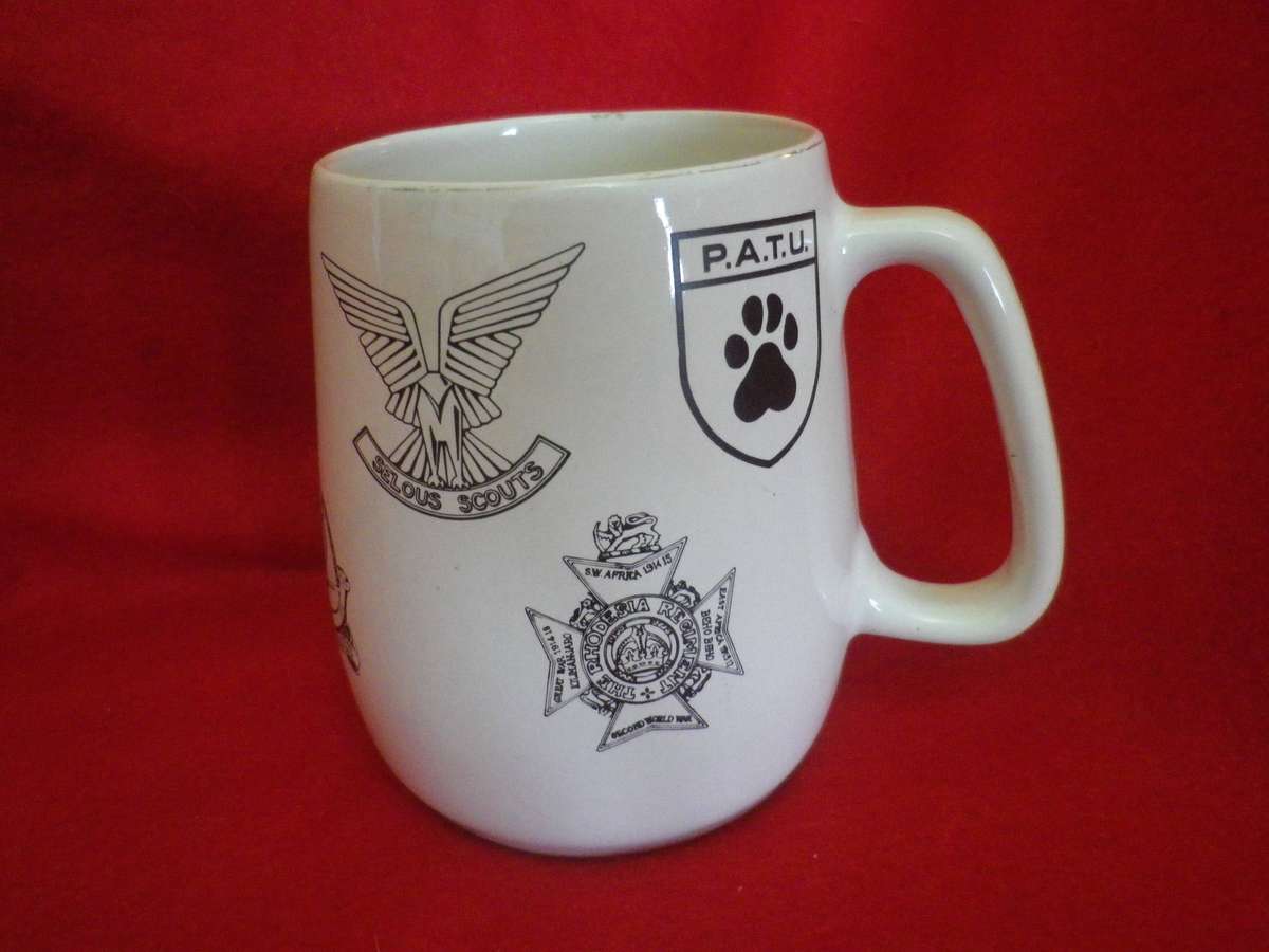 RHODESIAN BUSH WAR ERA BEER MUG - WITH UNITS INSIGNIA - MADE WILLSGROVE (422)