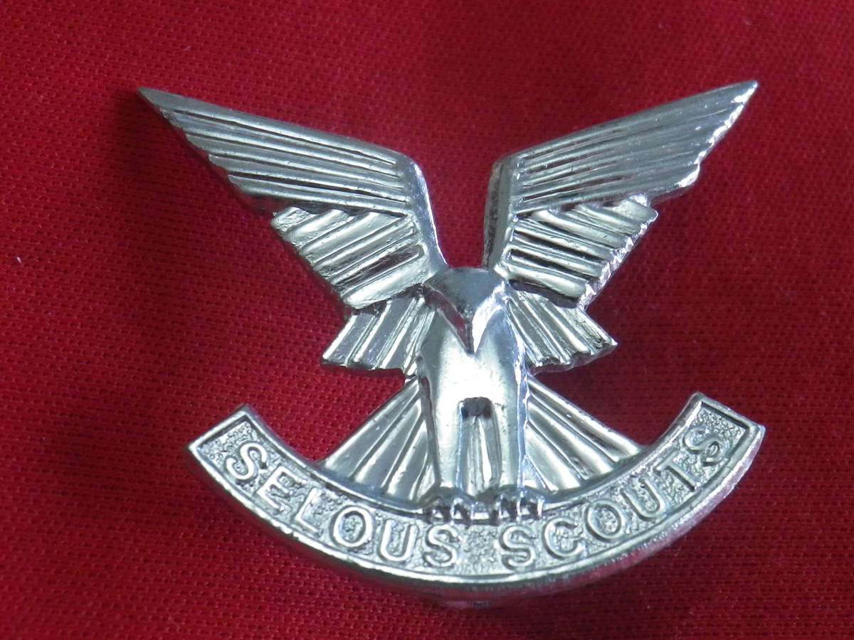 RHODESIA - SELOUS SCOUTS 1ST ISSUE ANODISED BERET BADGE   (3004)