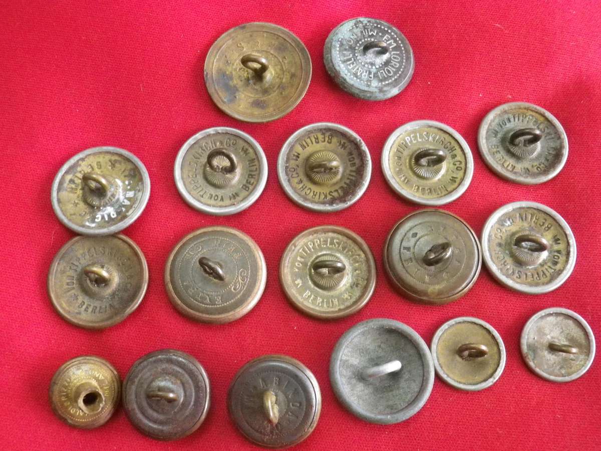 16 X GERMAN + ITALIAN BUTTONS & 2 PRUSSIAN BUTTONS , ALL WW2 OR EARLIER - OD RANGE 15mm-25mm (174)