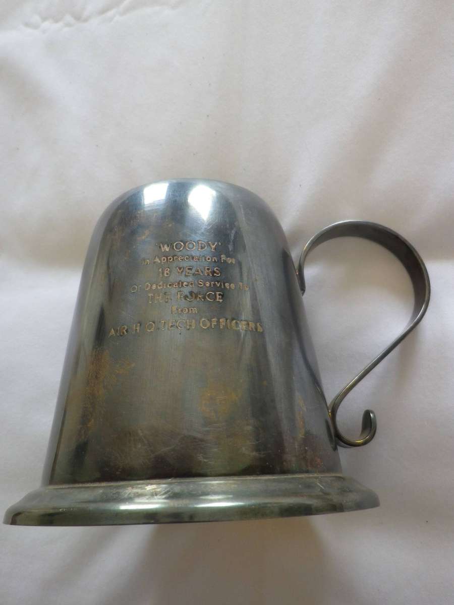 RHODESIAN AIR FORCE - PRESENTATION SILVERED MUG TO "WOODY" FROM AIR HQ TECH OFFICERS  UNCLEANED (288