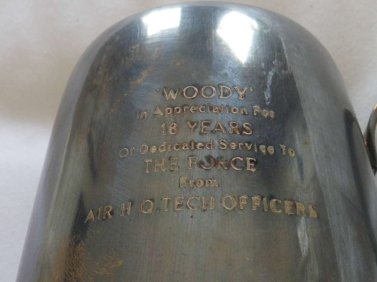 RHODESIAN AIR FORCE - PRESENTATION SILVERED MUG TO "WOODY" FROM AIR HQ TECH OFFICERS  UNCLEANED (288