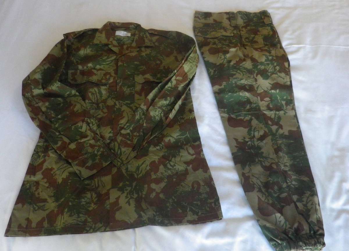 SAP 2ND PATT CAMMO TROUSERS, ELASTICATED ANKLES + LS SHIRT  -BOTH MADE VEKA - SIZES BELOW   (445)