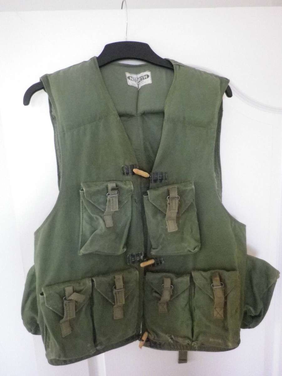 RHODESIAN ARMY - GREEN FIREFORCE JACKET - MADE NORTHS - SIZE 107CM     (267)