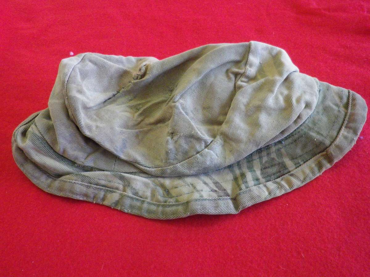 RHODESIAN ARMY VERY WELL USED JUNGLE HAT - REPAIRED, THREADBEAR , INSCRIBED - RIM 55CM/21.5" (247)