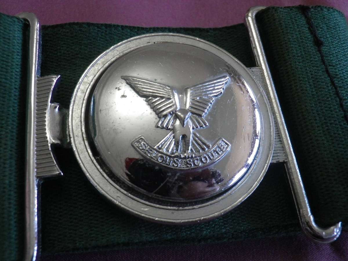 RHODESIAN SELOUS SCOUTS STABLE BELT - UNCOMMON AS NO FLAP BEHIND BUCKLE - MAX LENGTH 107cm/42