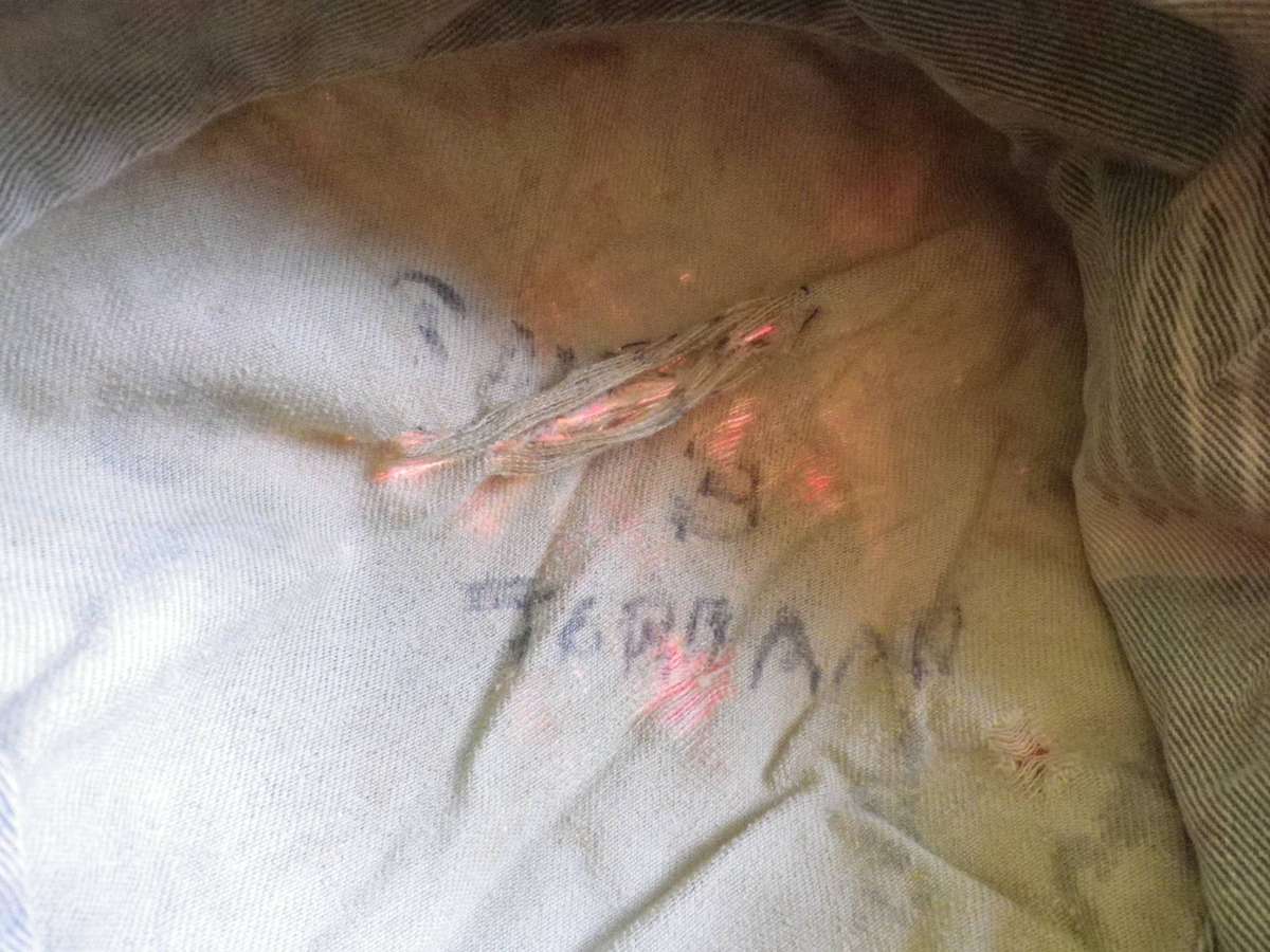 RHODESIAN ARMY VERY WELL USED JUNGLE HAT - REPAIRED, THREADBEAR , INSCRIBED - RIM 55CM/21.5" (247)