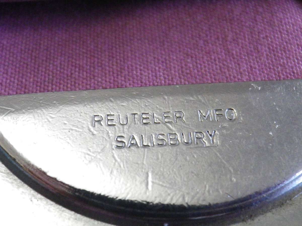 RHODESIAN INTELLIGENCE CORPS STABLE BELT - BUCKLE STAMPED REUTELER SBY. MAX LENGTH 92cm/36"  (470)
