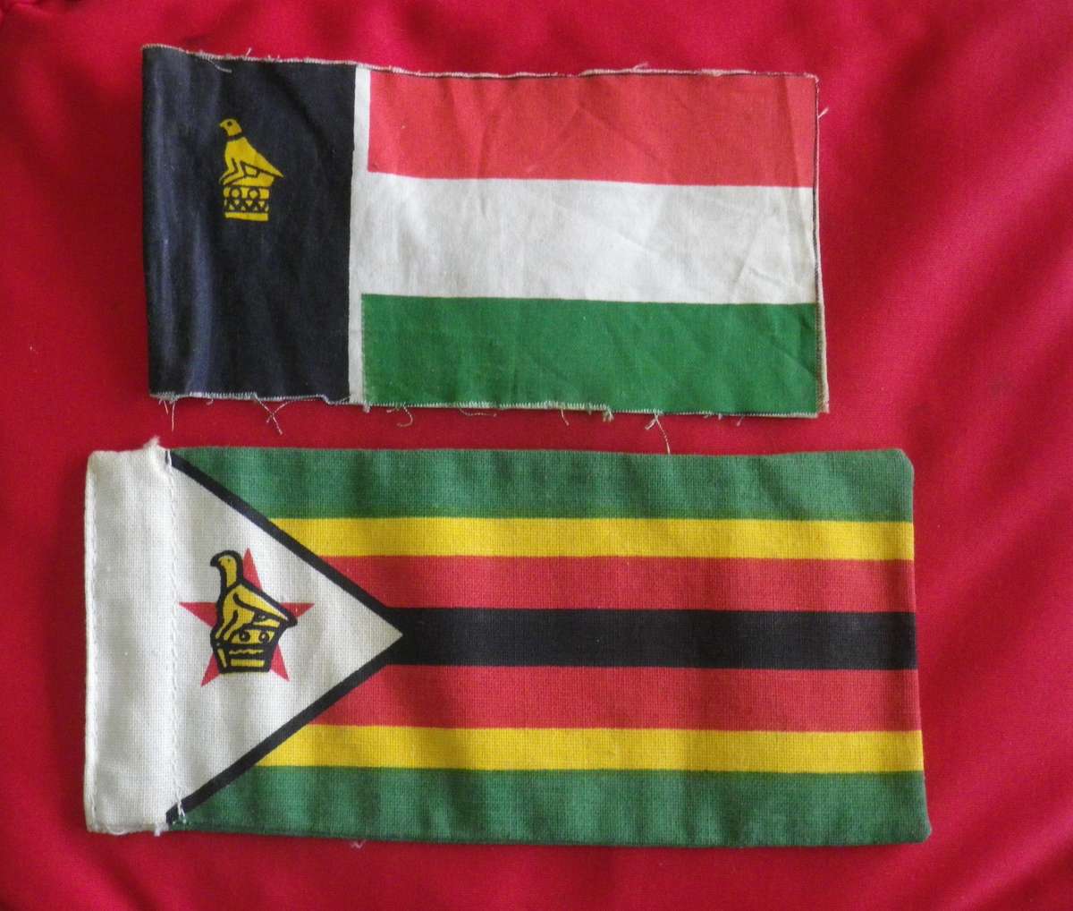ZIM RHODESIA ONE SIDED MINI FLAG 155X77mm + ZIM DOUBLE SIDED DESK FLAG 185X85mm   (212)