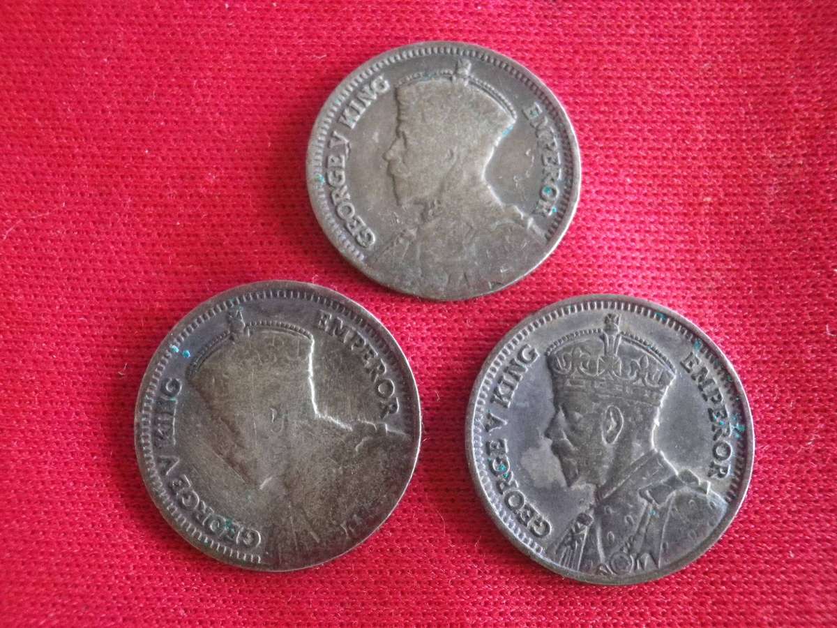 SOUTHERN RHODESIA 3 X SILVER TICKEYS 1932 - CONDITION AS SEEN, CIRCULATED  (429)
