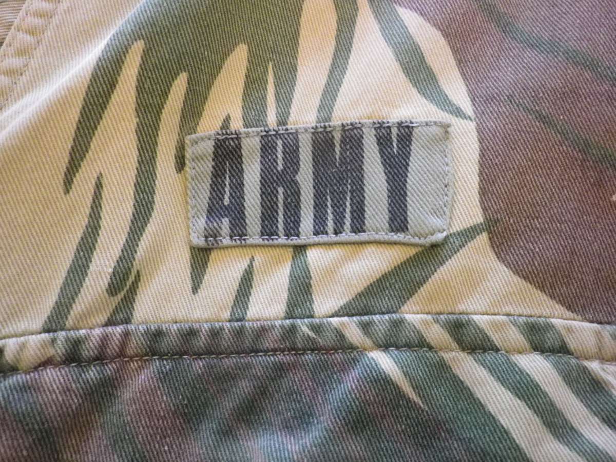 RHODESIAN ARMY - V LARGE SHORT SLEEVE CAMMO SHIRT - LENGTH EXTENDED - SOME MINOR REPAIRS (8694)