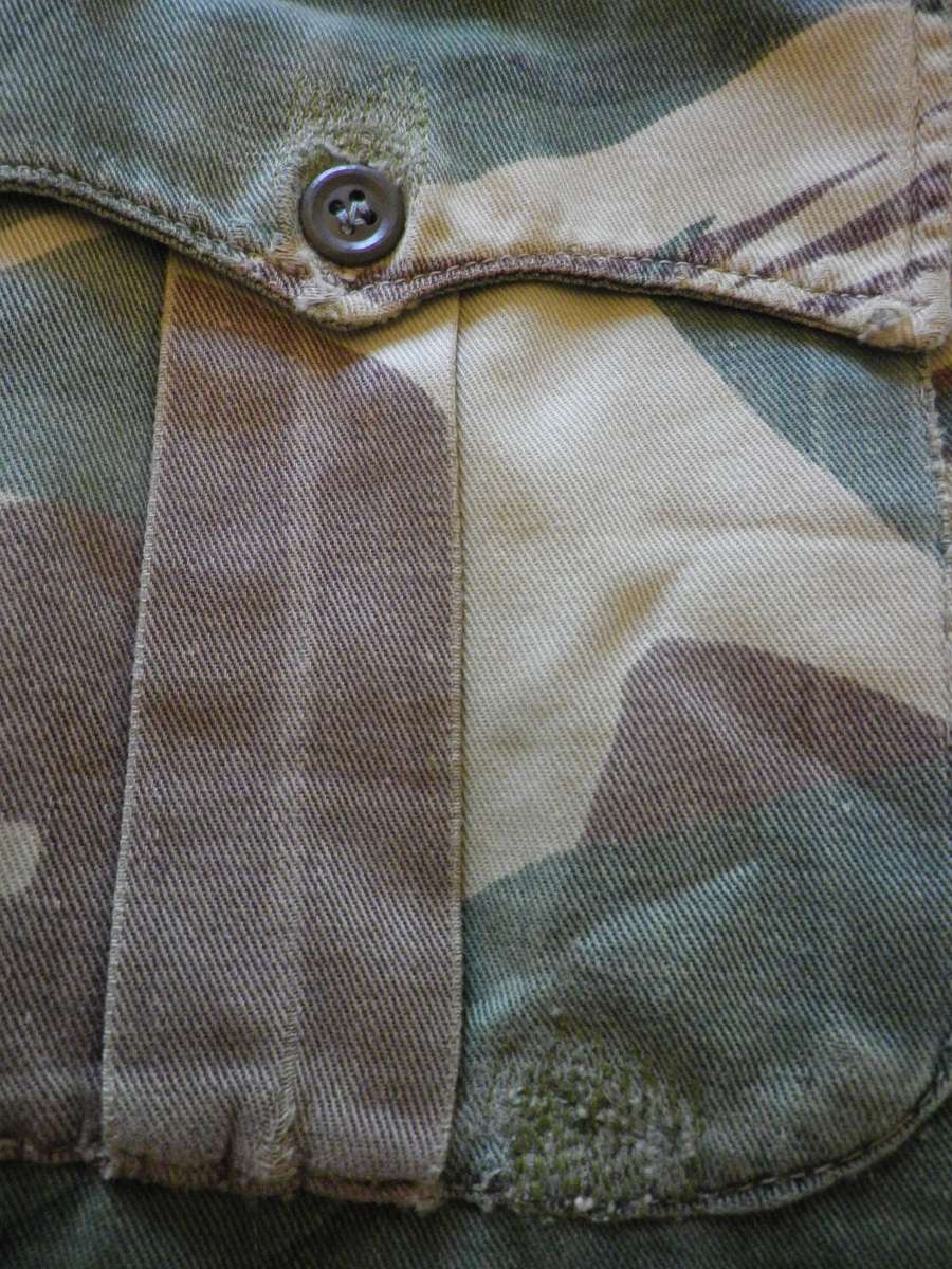 RHODESIAN ARMY - V LARGE SHORT SLEEVE CAMMO SHIRT - LENGTH EXTENDED - SOME MINOR REPAIRS (8694)