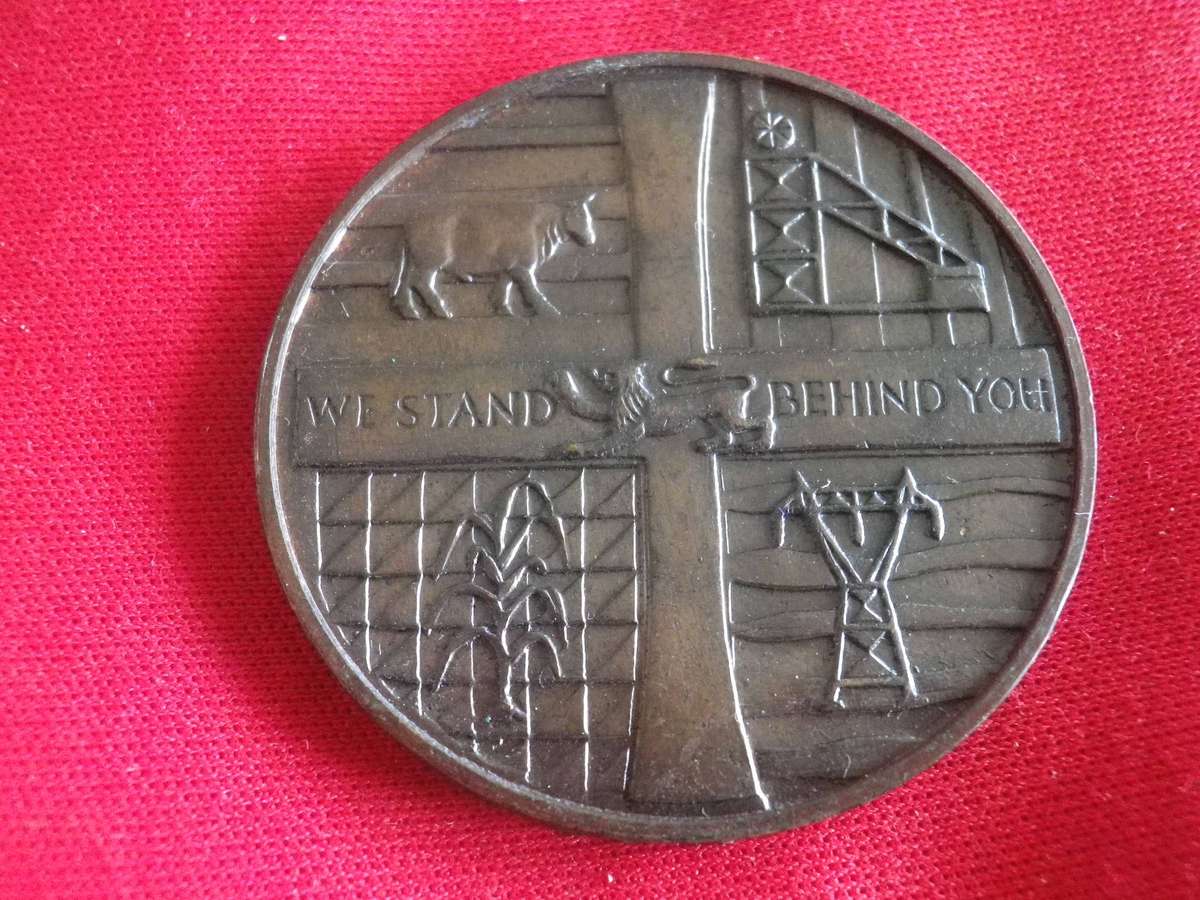 RHODESIAN INDEPENDENCE BRONZE MEDALLION IN ORIGINAL PRESENTATION CASE 11/11/1965  (427)