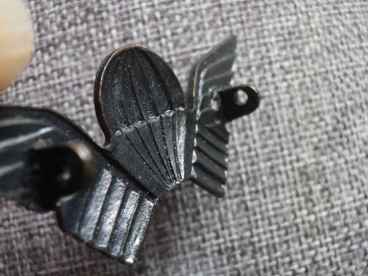 RHODESIA - SELOUS SCOUTS CAST (COPY?) BRONZE WING - PERIOD PIECE - POSSIBLY A DISPLAY ITEM  (5037)