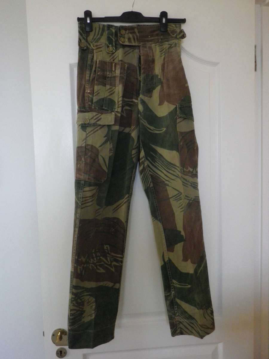 RHODESIAN ARMY CAMMO TROUSERS - MISSING 5 BUTTONS,  SIZES BELOW (S)   (253)
